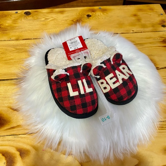 Wondershop Other - 🎄Wondershop Christmad Plaid Little Kid Slippers “Lil Bear”🎄